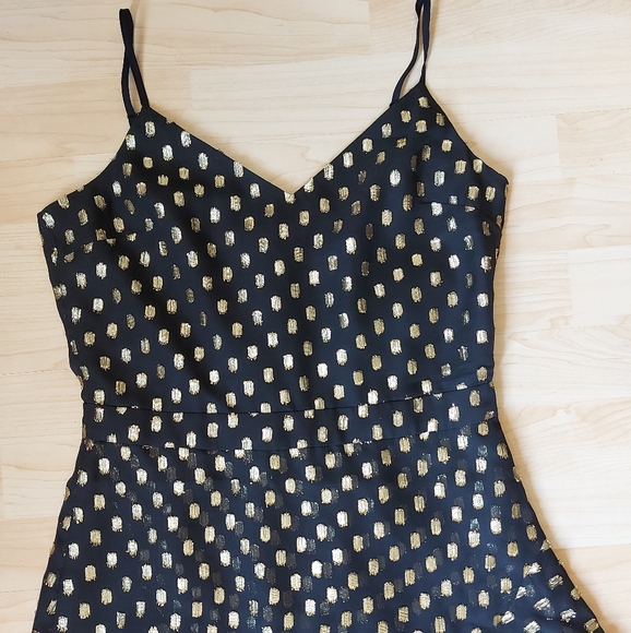 Banana Republic Black & Gold Metallic Ruffle Dress - Picture 3 of 10